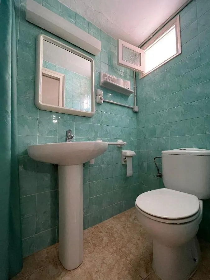Guest house P&R Hostals Maria Rosa Tossa de Mar Spain